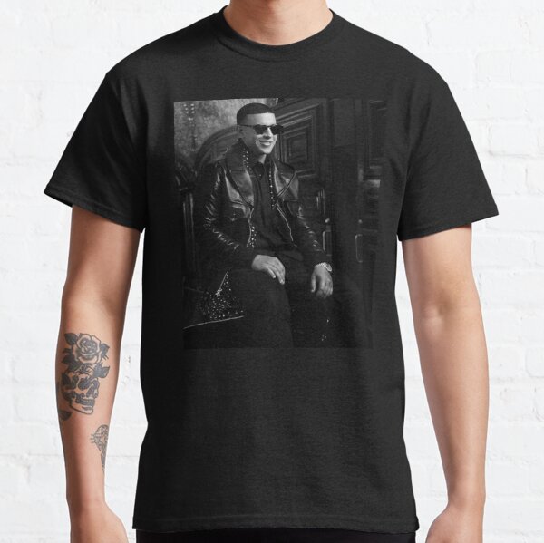 Daddy Yankee - Puerto Rican rapper, singer, songwriter, and actor - Daddy  Yankee Puerto Rican Rapper Sin - T-Shirt