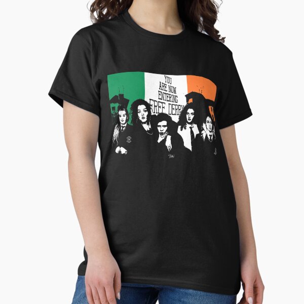 Vista previa del artículo con la obra «Chicas de Derry», diseñado y vendido por WhisskeyPiggy.