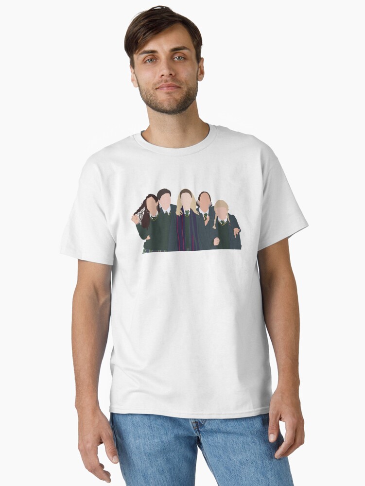Imagen 1 de 7, Camiseta clásica con la obra Nicola Coughlan Saoirse-Monica Jackson Dylan Llewellyn Louisa Harland Jamie-Lee O_Donnell, diseñada y vendida por WhisskeyPiggy.