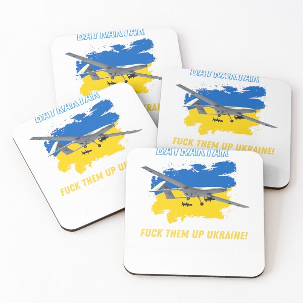 Artikelvorschau, Wesentliches T-Shirt Bayraktars | Bayraktar Drohnenaufkleber | ich stehe zur ukraine entworfen und verkauft von sugarcube1999.
