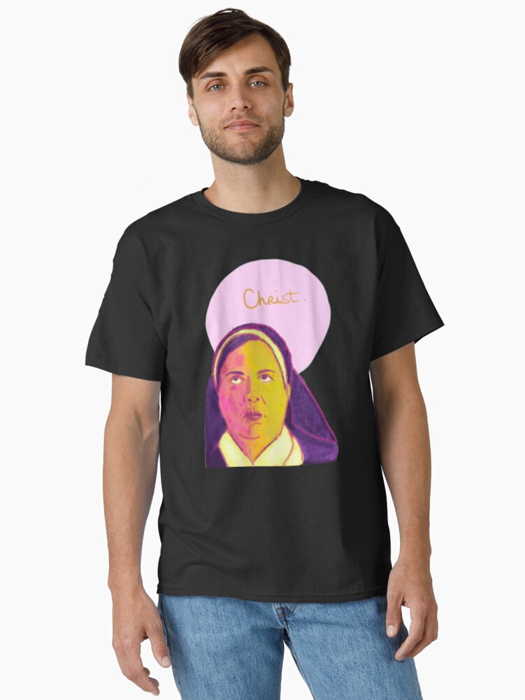 Imagen 1 de 7, Camiseta clásica con la obra Hermana Michael Eye-roll, Derry Girls, diseñada y vendida por TheOddiity.