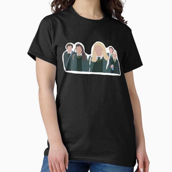 Vista previa del artículo con la obra «Derry Girls», diseñado y vendido por TheOddiity.