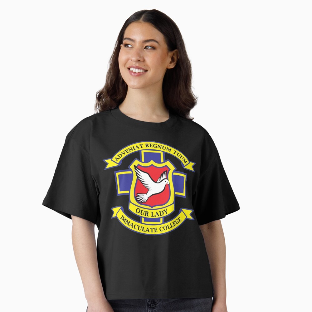 Vista previa del artículo con la obra «Camiseta holgada boxy», diseñado y vendido por TheOddiity.