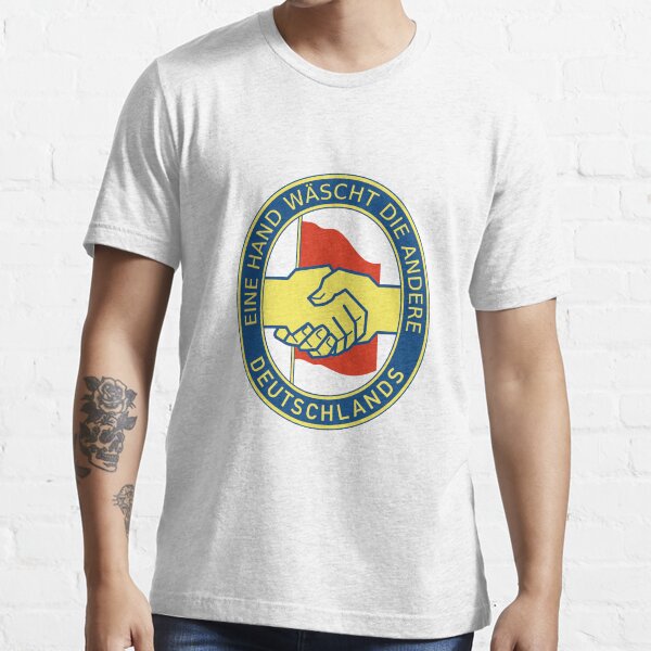 Eine Hand wäscht die andere. Essential T-Shirt