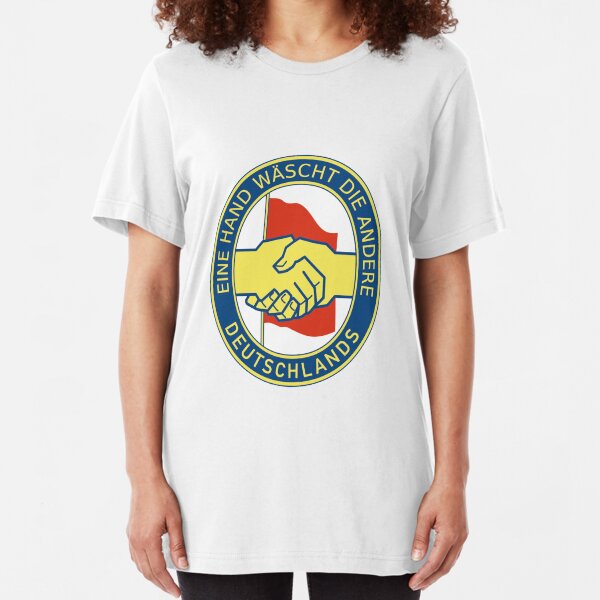 Eine Hand wäscht die andere. Slim Fit T-Shirt