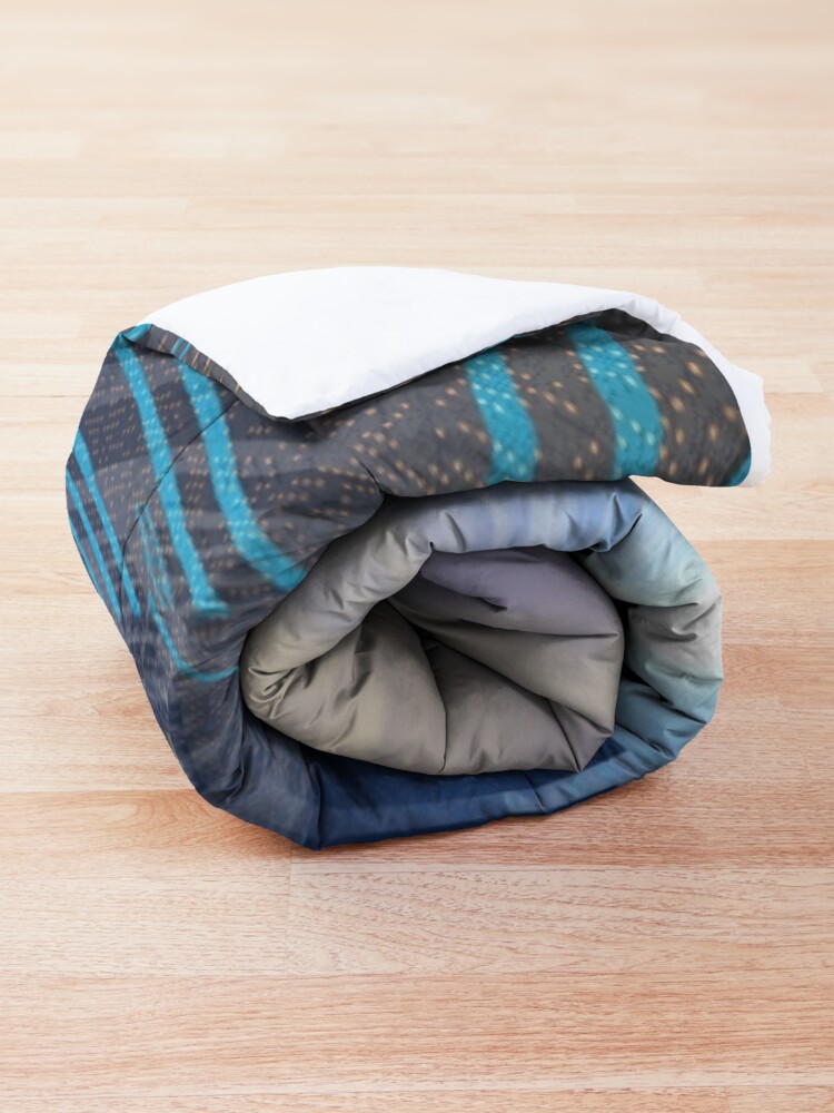 Alternate view of Futuristic City Scene Comforter