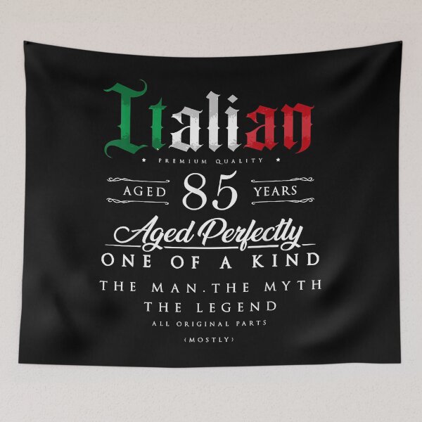 Aperçu de l'œuvre T-shirt 85e anniversaire cadeau italien âge 85 ans né en Italie créée et vendue par zemelshkas.