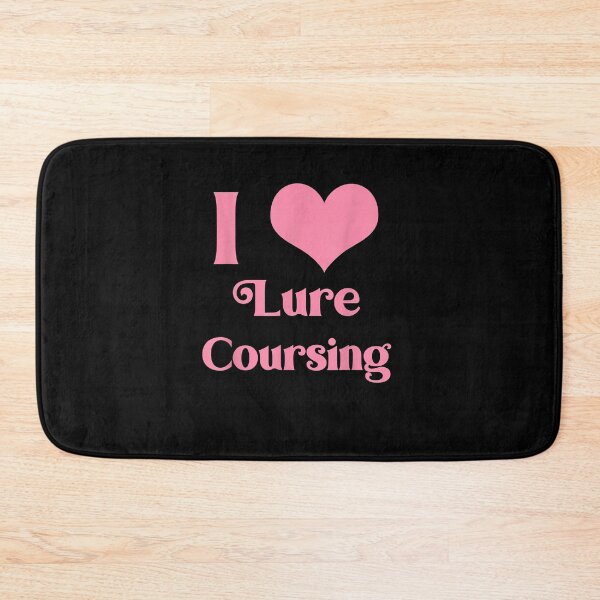 Aperçu de l'œuvre J'AIME LURE COURSING - T-shirt ROSE créée et vendue par nuzzilrhall.
