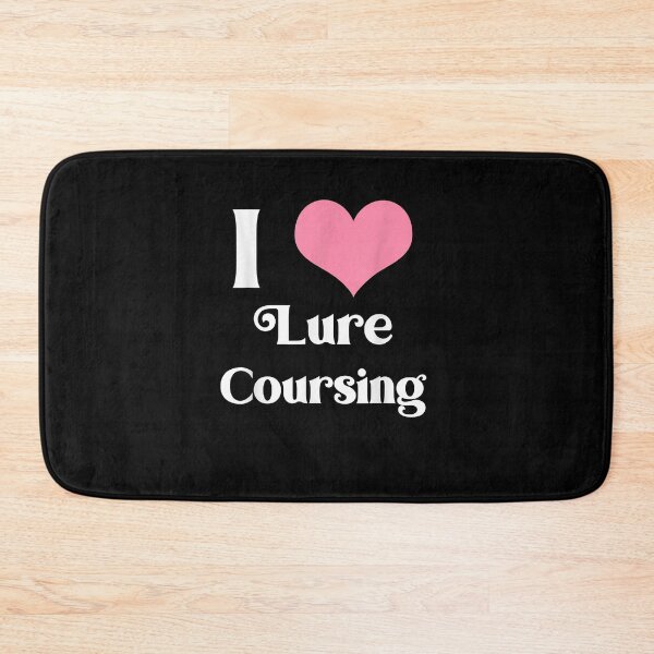 Aperçu de l'œuvre T-shirt J'AIME LURE COURSING - ROSE ET BLANC créée et vendue par nuzzilrhall.