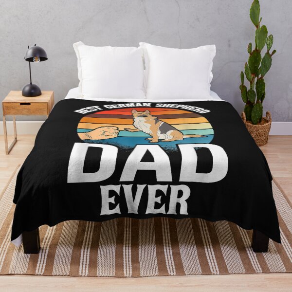 Artikelvorschau, Best Dog Dad Ever German Shepherd Retro Vintage entworfen und verkauft von TristanPierre.