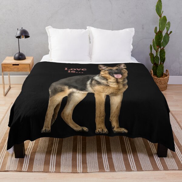 Artikelvorschau, German Shepherd Shirt Shepard Dog Mom Dad Love Pet Puppy Tee entworfen und verkauft von TristanPierre.