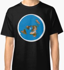 Flache Erdkarte - # 1 Azimutal äquidistante Projektion Classic T-Shirt