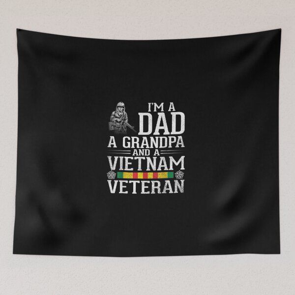 Artikelvorschau, Ich bin ein Vater, ein Opa und ein Vatertagshemd eines Vietnam-Veteranen entworfen und verkauft von AglerMiles.