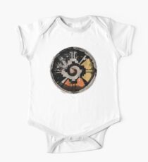 Gute Stimmung! Vögel fliegen in abstrakten Sonnenuntergang !!! Baby Body Kurzarm
