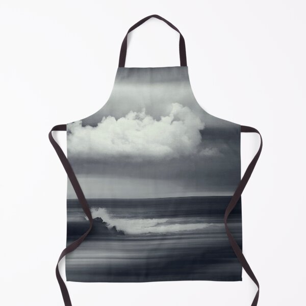 Artikelvorschau, Wasserechos - Abstrakte Meereslandschaft mit Wolken und Wellen entworfen und verkauft von Dyrk Wyst Redbubble Shop.
