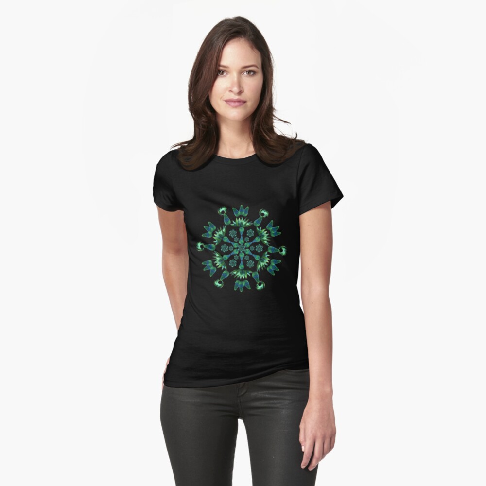 Aperçu de l'œuvre T-shirt moulant créée et vendue par soosie999.