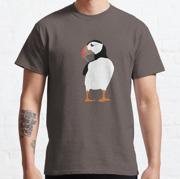 Puffins in green Classic T-Shirt