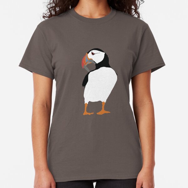 Puffins in green Classic T-Shirt