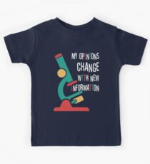 Meine Meinungen ändern sich mit neuen Informationen Kinder T-Shirt
