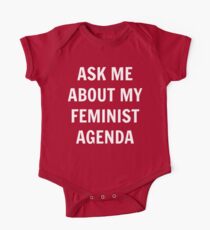 Fragen Sie mich nach meiner feministischen Agenda - White Text Baby Body Kurzarm