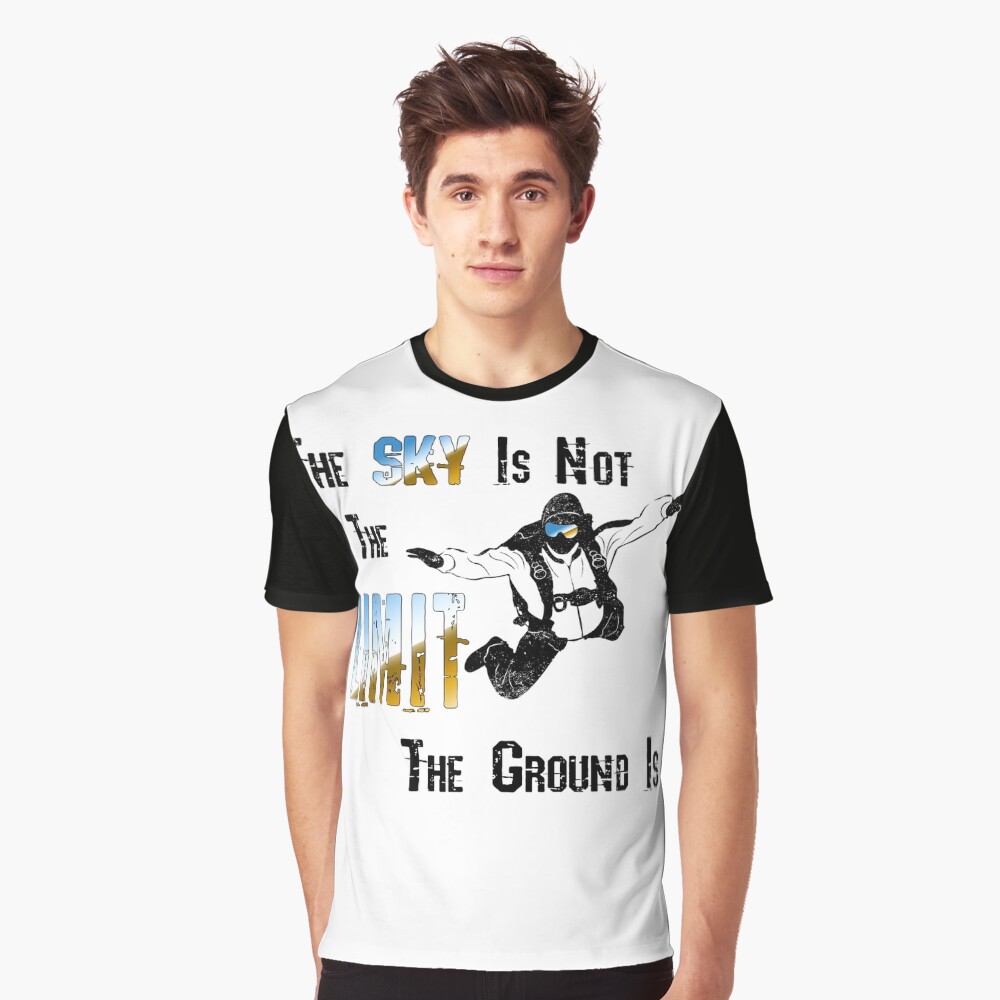 Aperçu de l'œuvre T-shirt graphique créée et vendue par wykd-designs.