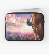 Breath of the Wild Link climbing Laptop Sleeve