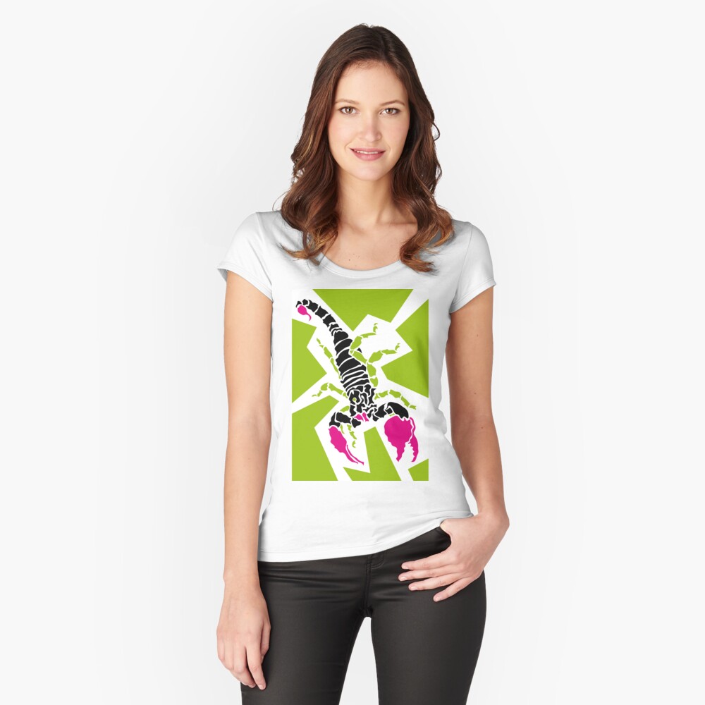 Artikel-Vorschau von Tailliertes Rundhals-Shirt, designt und verkauft von Rektozhan.