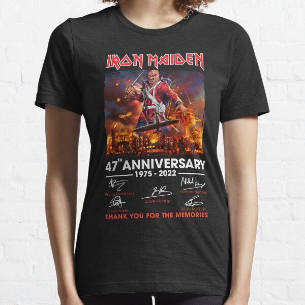Írón Máidén Gira Legacy Of The Beast 2022 Feliz 47 Aniversario 1975 2022 De Irón Máidén Camiseta esencial