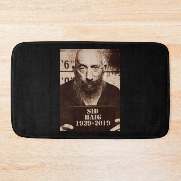 Artikelvorschau, Captain Spaulding - Sid Haig - Rob Zombie - Horror - 3 From Hell Classic T-Shirt entworfen und verkauft von AngelikaDrisner.