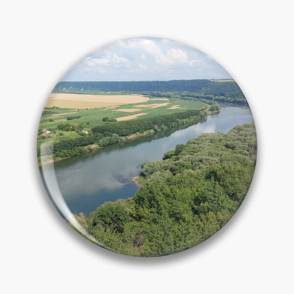 Artikelvorschau, Panoramablick auf die Schlucht, die den Fluss Dnjestr bildet entworfen und verkauft von trinitronboy.