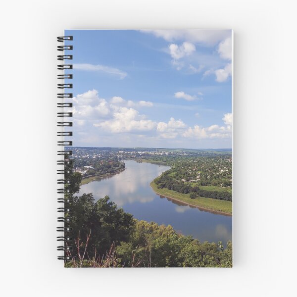 Aperçu de l'œuvre Point de vue de la ville de Soroca en République de Moldova créée et vendue par trinitronboy.