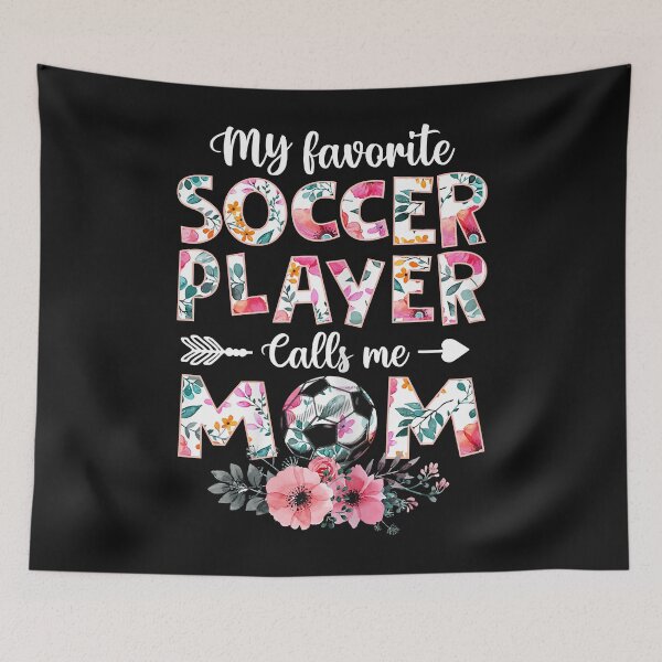 Artikelvorschau, Womens My Favorite Soccer Player Calls Me Mom Shirt Soccer Mom entworfen und verkauft von Mitzi12312.