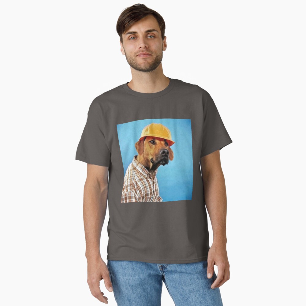 Artikel-Vorschau von Classic T-Shirt, designt und verkauft von MorningFive.