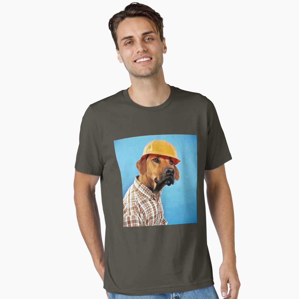 Artikel-Vorschau von Essential T-Shirt, designt und verkauft von MorningFive.