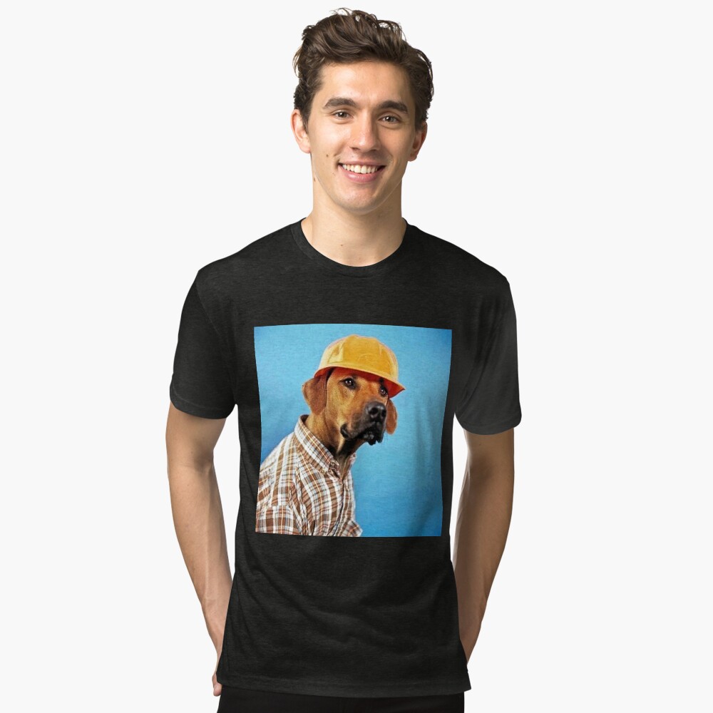 Artikel-Vorschau von Vintage T-Shirt, designt und verkauft von MorningFive.