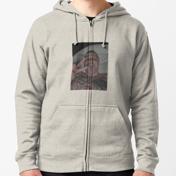 Skete Zipped Hoodie
