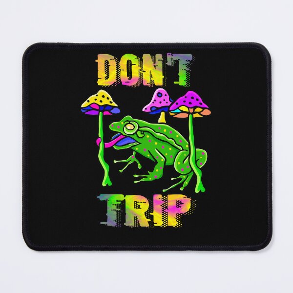 Aperçu de l'œuvre Dont Trip Rave Psytrance Trippy Frog Champignon psychédélique créée et vendue par Dressed For Duty.