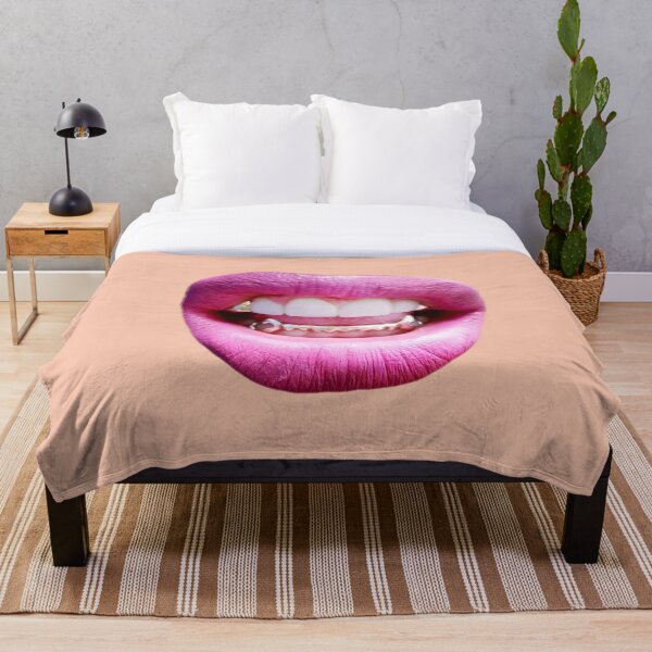 Artikelvorschau, Vampir-Gold-Grill-Lippen-Maske entworfen und verkauft von RocFashions.