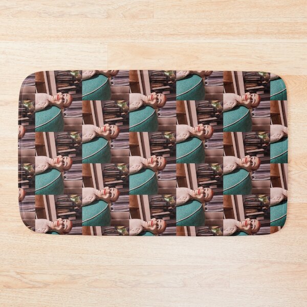 Chuckies in Love - photography by Avril Thomas - Adelaide / South Australia Artist Bath Mat