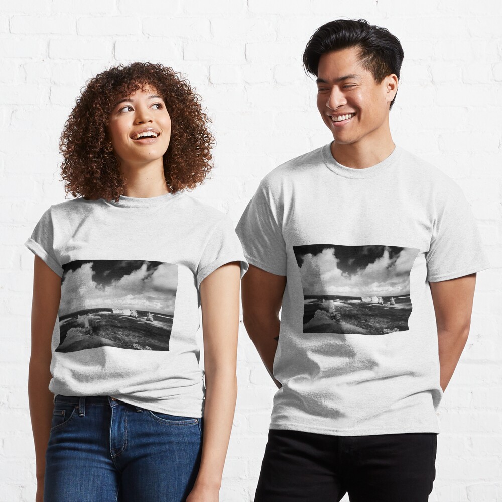 Move - Bay of Islands Australia Classic T-Shirt