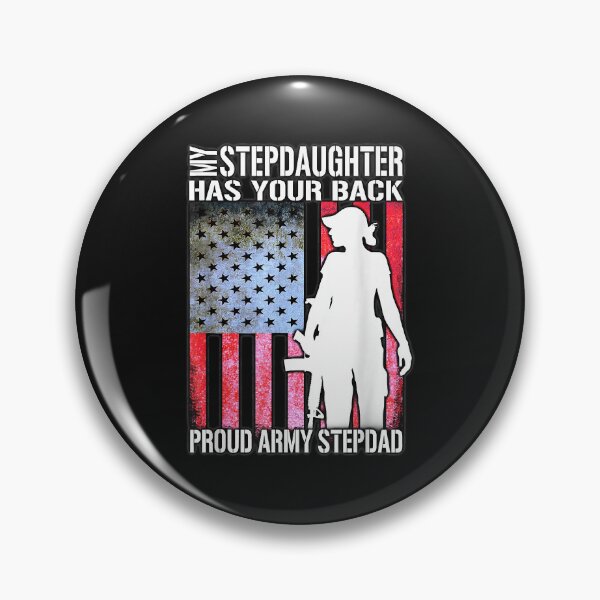 Artikelvorschau, My Stepdaughter Has Your Back Proud Army Stepdad entworfen und verkauft von Oscar123412.