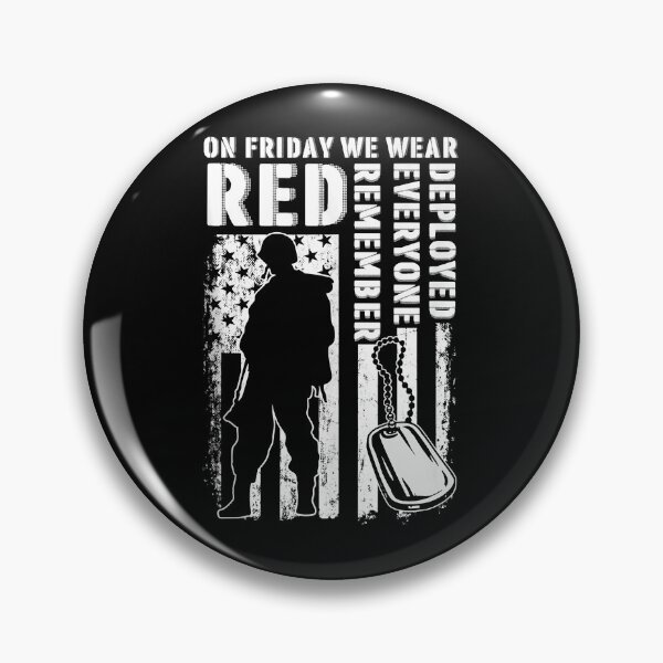 Artikelvorschau, Rotes Freitag-Militärhemd Am Freitag tragen wir rotes Veteranen-Geschenk-Trägershirt entworfen und verkauft von pinkeyatur.