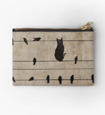 fitting in Studio Pouch