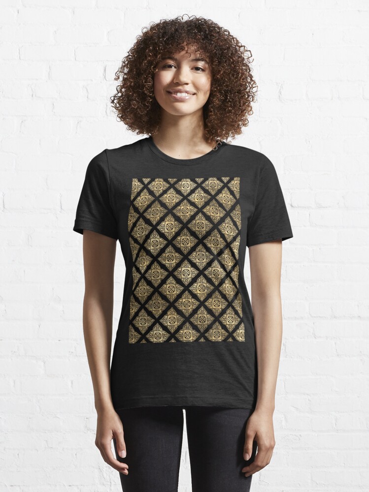 Elegant Black and Gold celtic Seamless Pattern | Essential T-Shirt