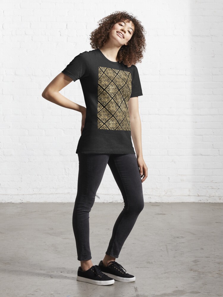 Elegant Black and Gold celtic Seamless Pattern | Essential T-Shirt