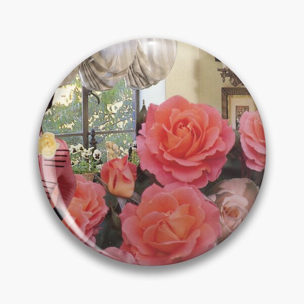 Aperçu de l'œuvre Lit de Roses créée et vendue par AllSpareBits.