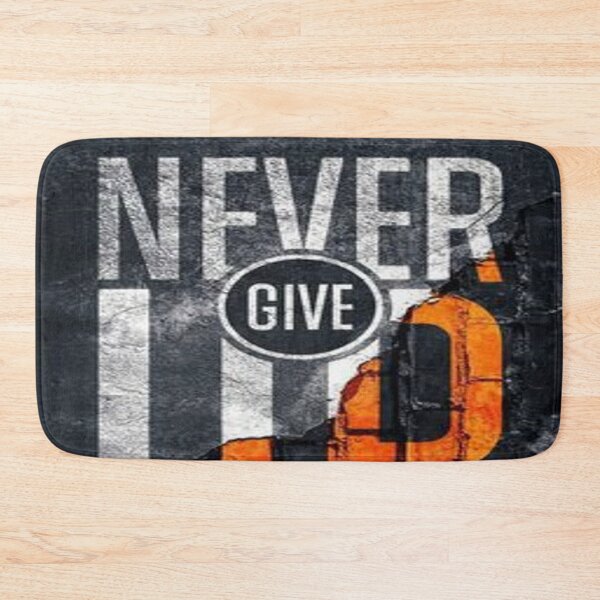 Item preview, Never give up designed and sold by Teixeira224.