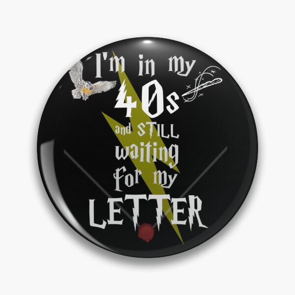 Item preview, En mis 40 años esperando magia - Texto blanco designed and sold by AThousandCrafts.