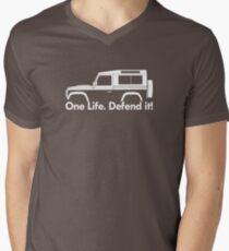 One Life.Defend it! - for Land Rover 90 Defender wagon enthusiasts (version with hood / bonnet bulge) Men's V-Neck T-Shirt