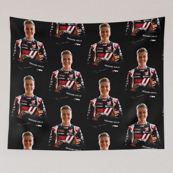 Item preview, Meilleure vente - Merchandise Haas F1 Team T-shirt essentiel designed and sold by nanwy.